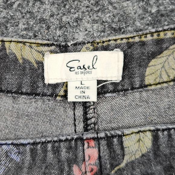 Easel Overalls Womens Large Gray Floral Denim Cropped Wide Leg Boho Casual - Picture 6 of 12